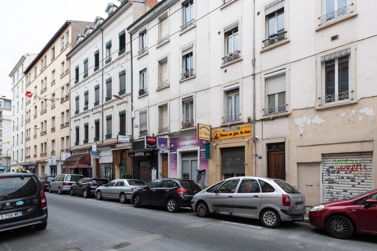 شقة Le Notre Dame - Petit Cocon Dans Lyon 6Eme المظهر الخارجي الصورة